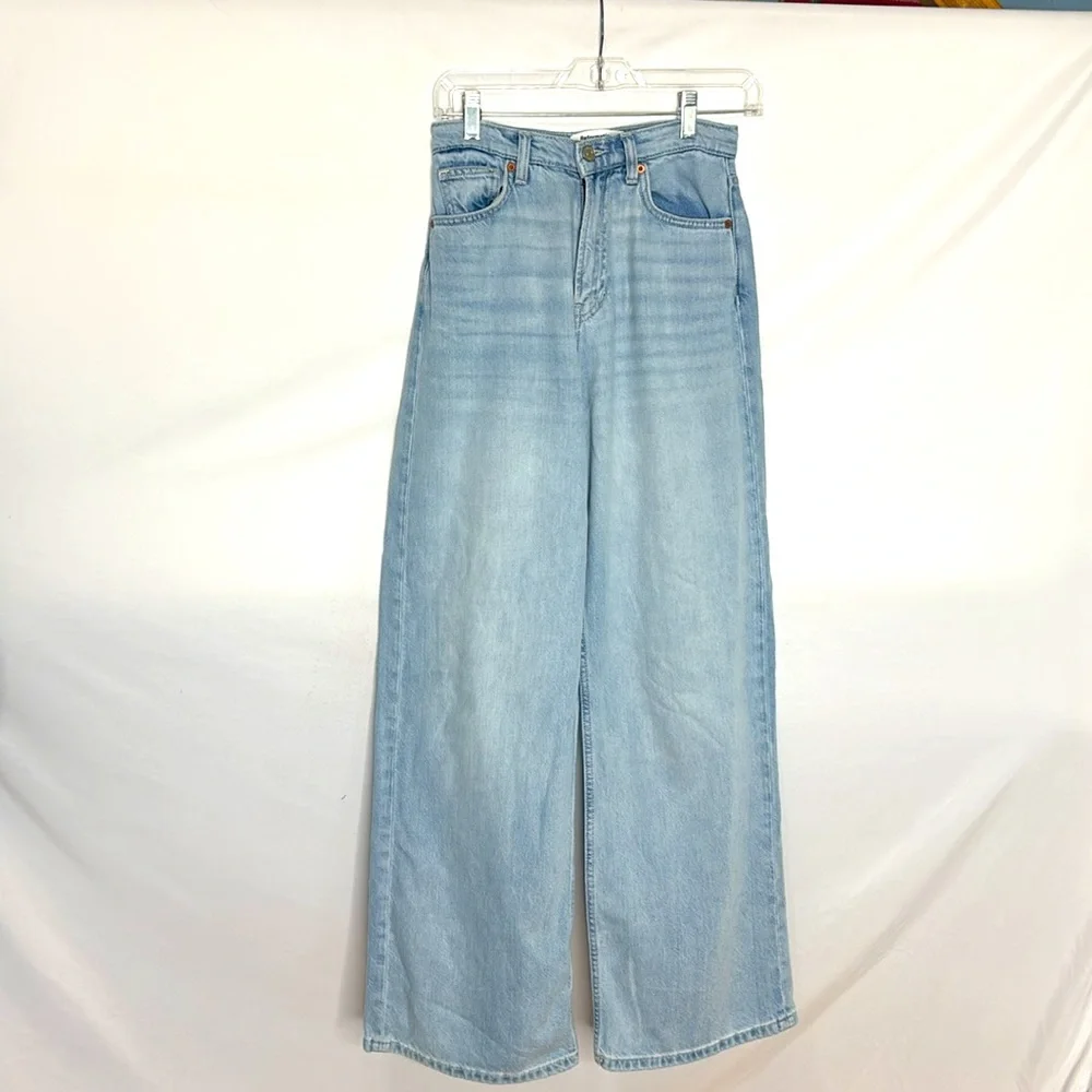 Reformation Carey Lived in Light Wash Wide Leg Jeans - Picture 5 of 8